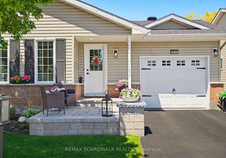 1013-ada-barrington-private-ottawa-ontario-x13257694