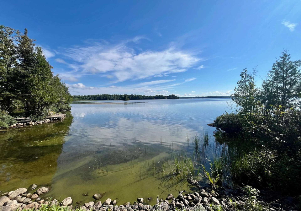 14101-hwy-17-dryden-ontario-x13257950