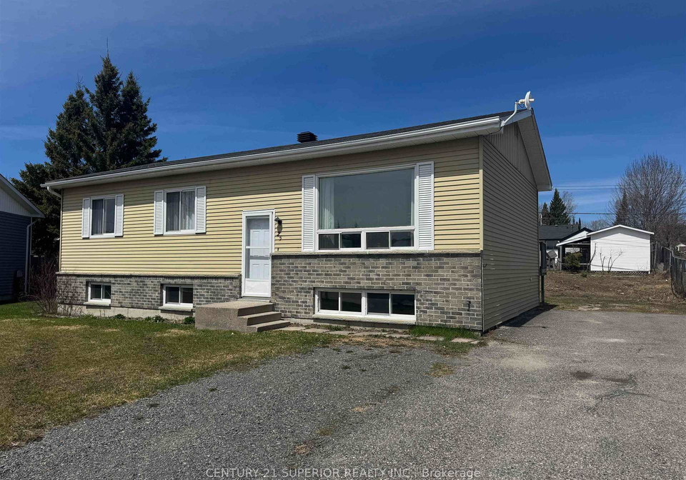 25-brooks-street-manitouwadge-ontario-x13258246