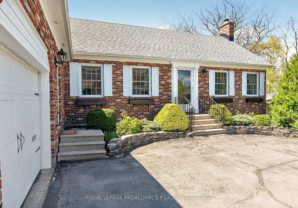 209-fairway-hill-crescent-kingston-ontario-x13259380