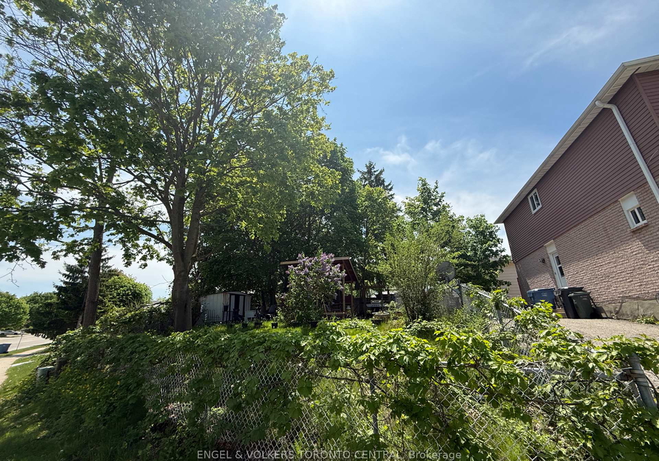 689-college-avenue-w-guelph-ontario-x13259432