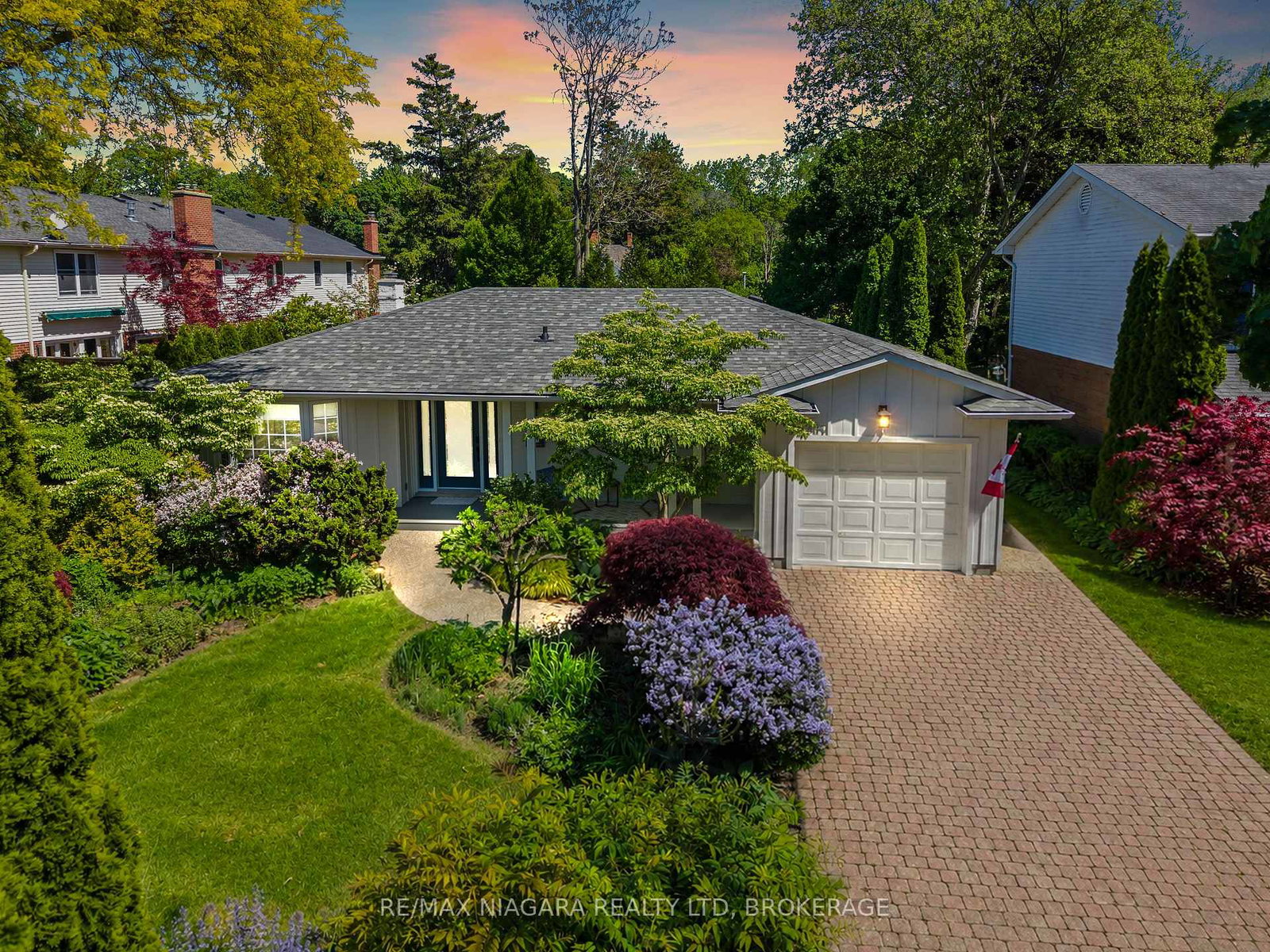 410-victoria-street-niagara-on-the-lake-ontario-x13261404
