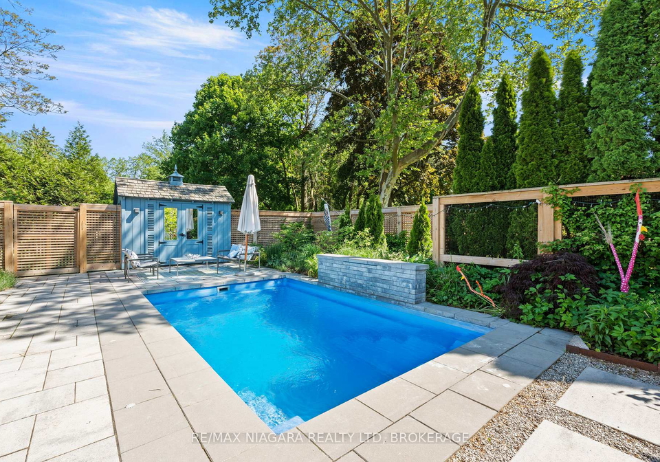410-victoria-street-niagara-on-the-lake-ontario-x13261404