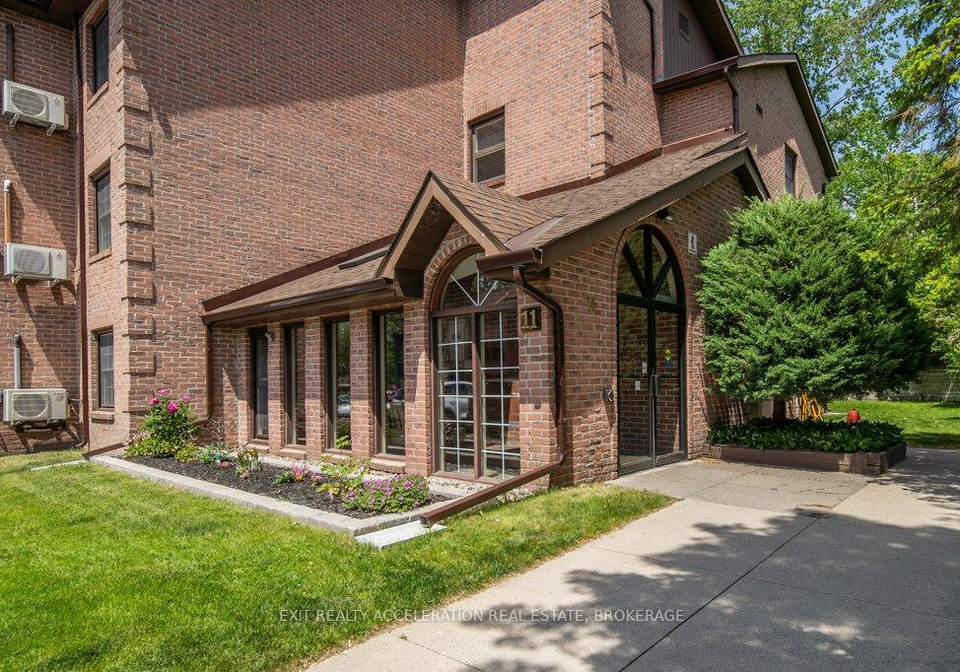 11-centre-street-s-greater-napanee-ontario-x13263446