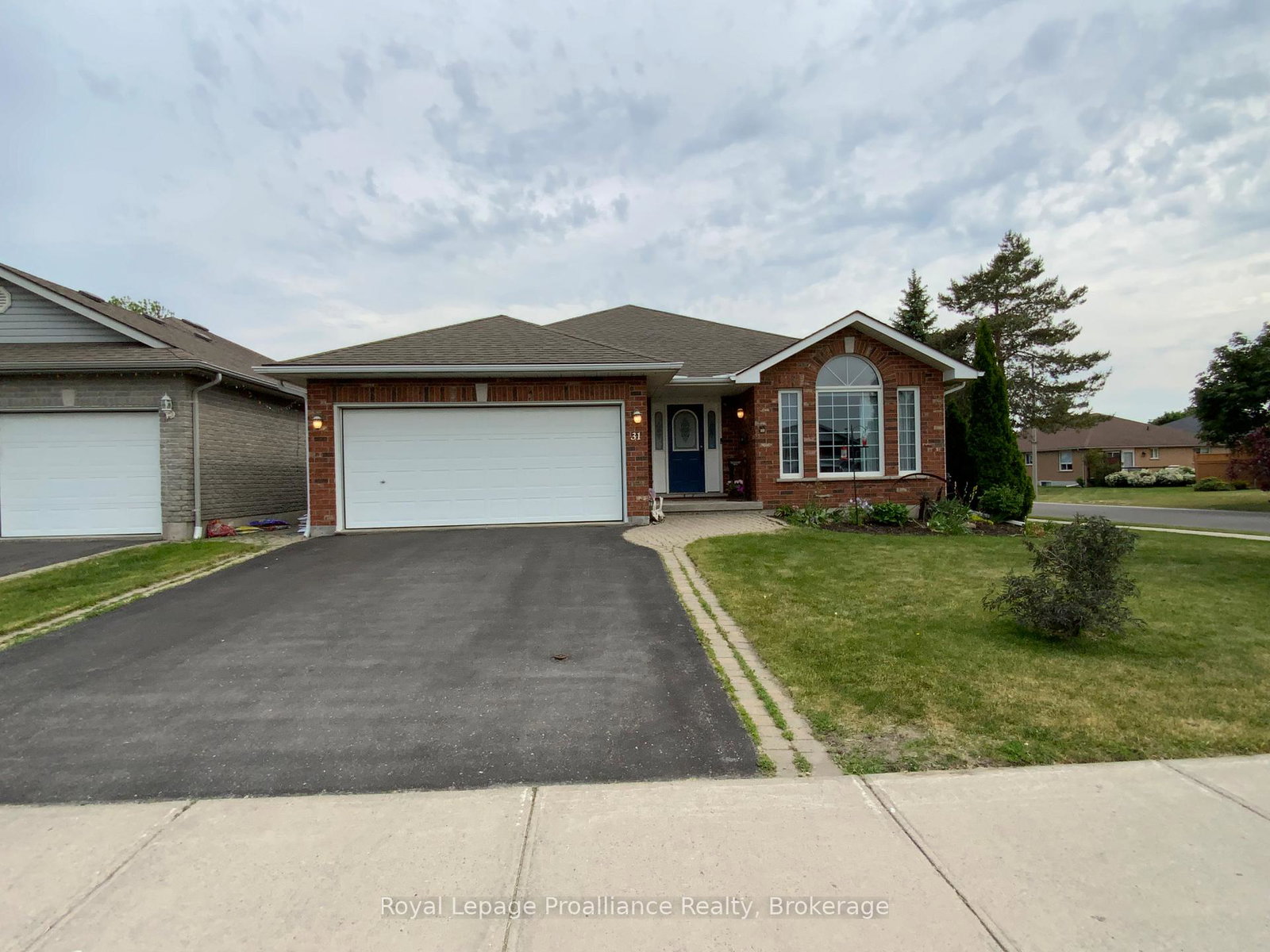 31-hemlock-crescent-belleville-ontario-x13269910