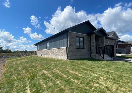 52-potter-drive-loyalist-ontario-x13271274