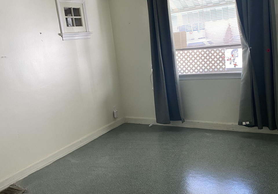 1424-rosenthal-avenue-carlington-ottawa-ontario-x13273828