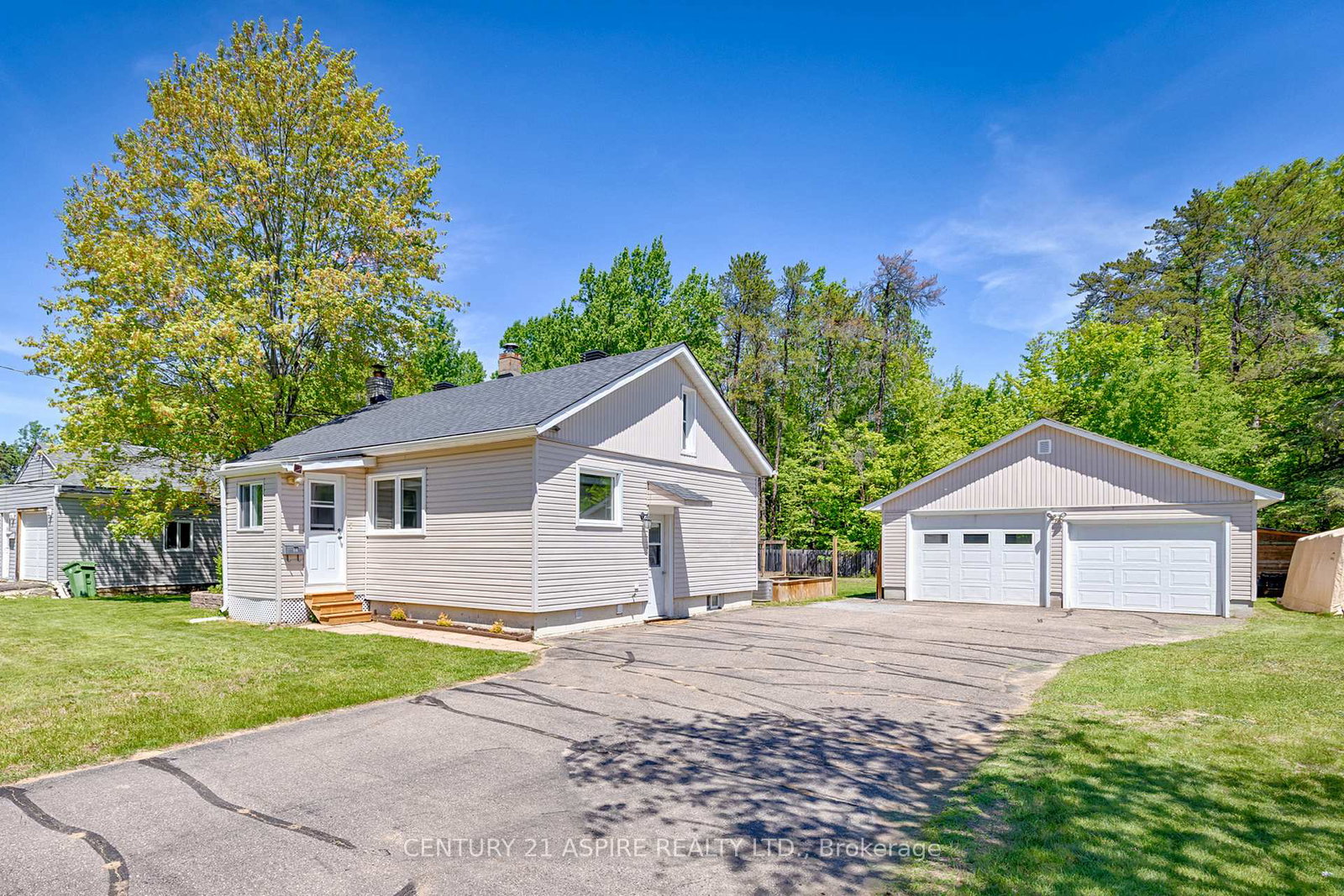 64-laurentian-drive-petawawa-ontario-x13274972