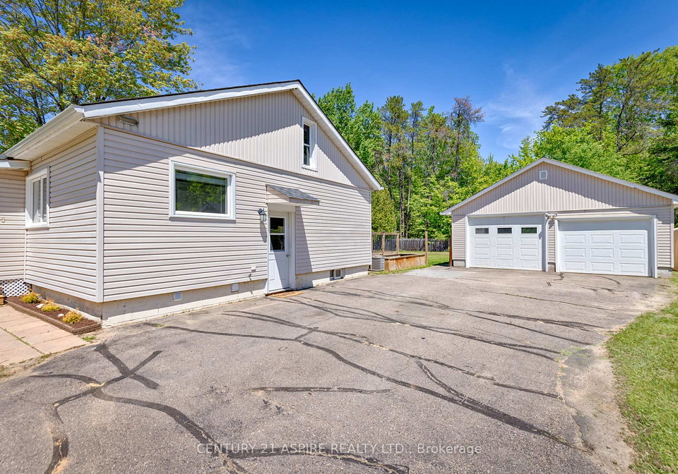 64-laurentian-drive-petawawa-ontario-x13274972
