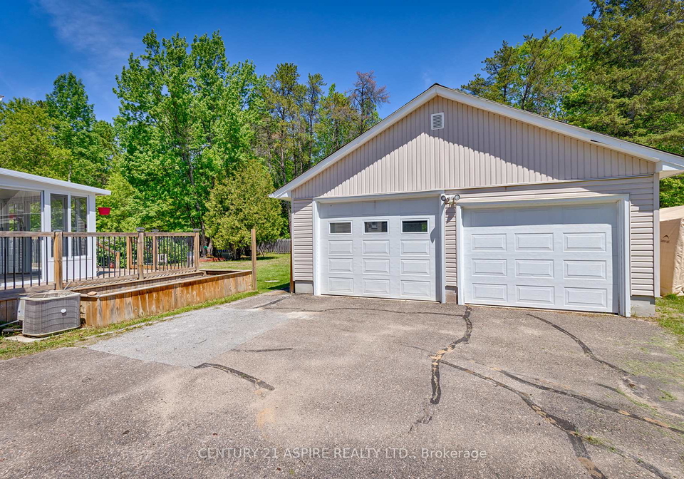 64-laurentian-drive-petawawa-ontario-x13274972