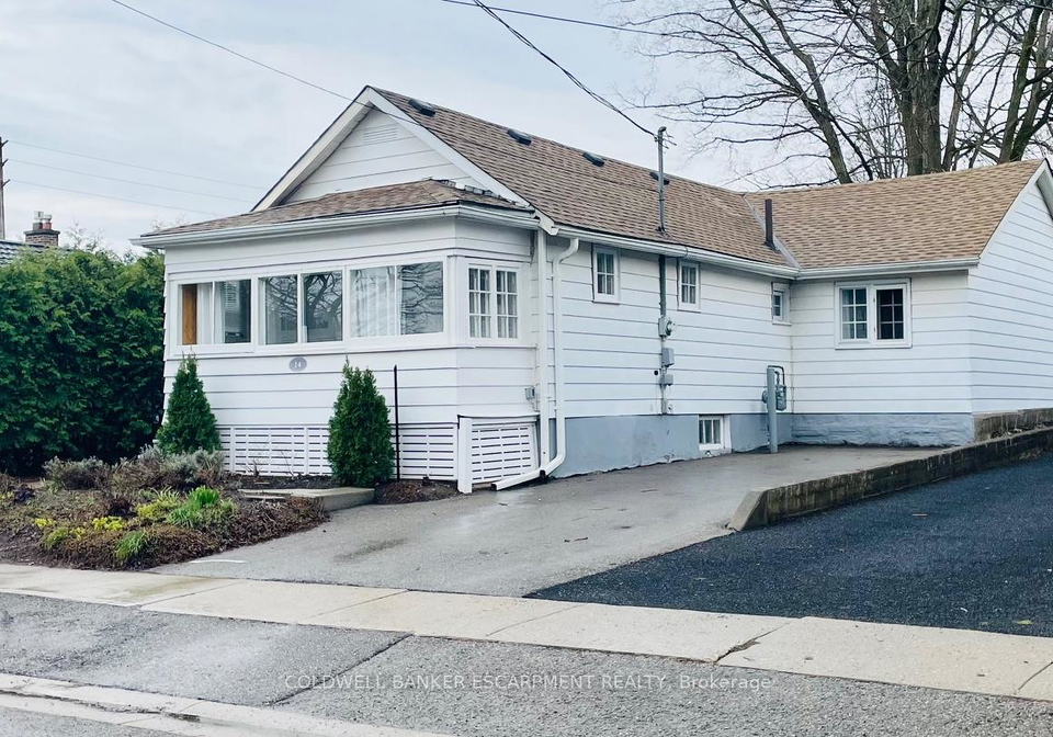 14-laurine-avenue-guelph-ontario-x13295230
