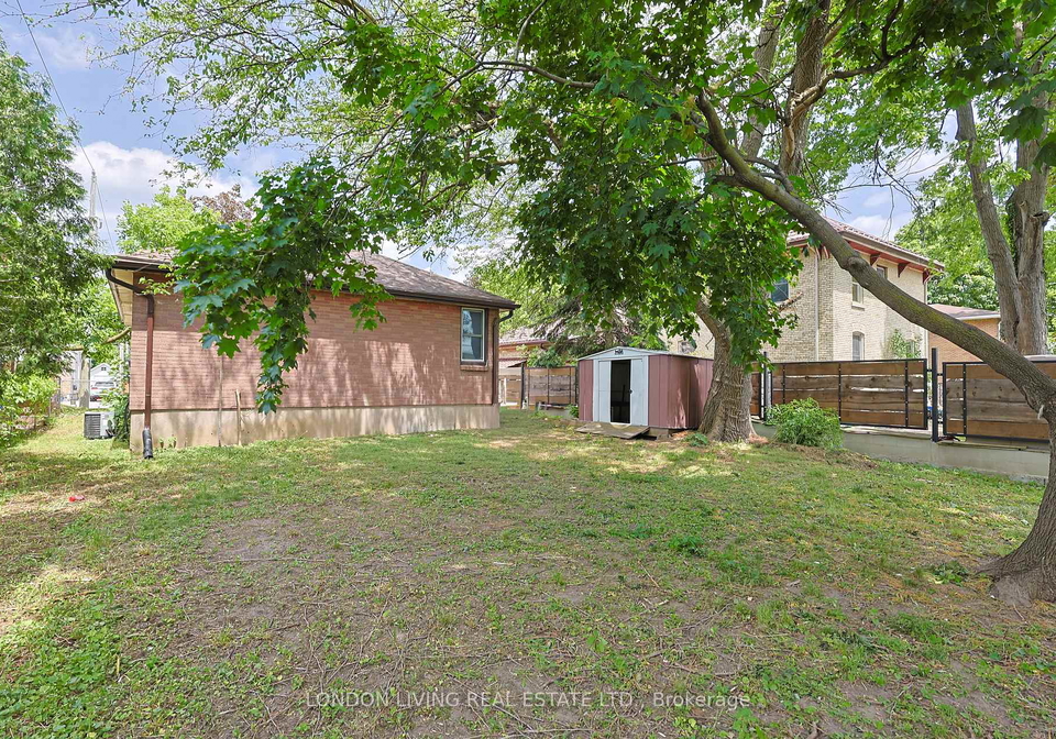 15-heather-crescent-london-east-ontario-x13318980