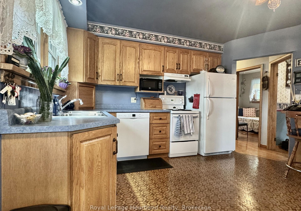 47-mcdonald-street-stratford-ontario-x13337982