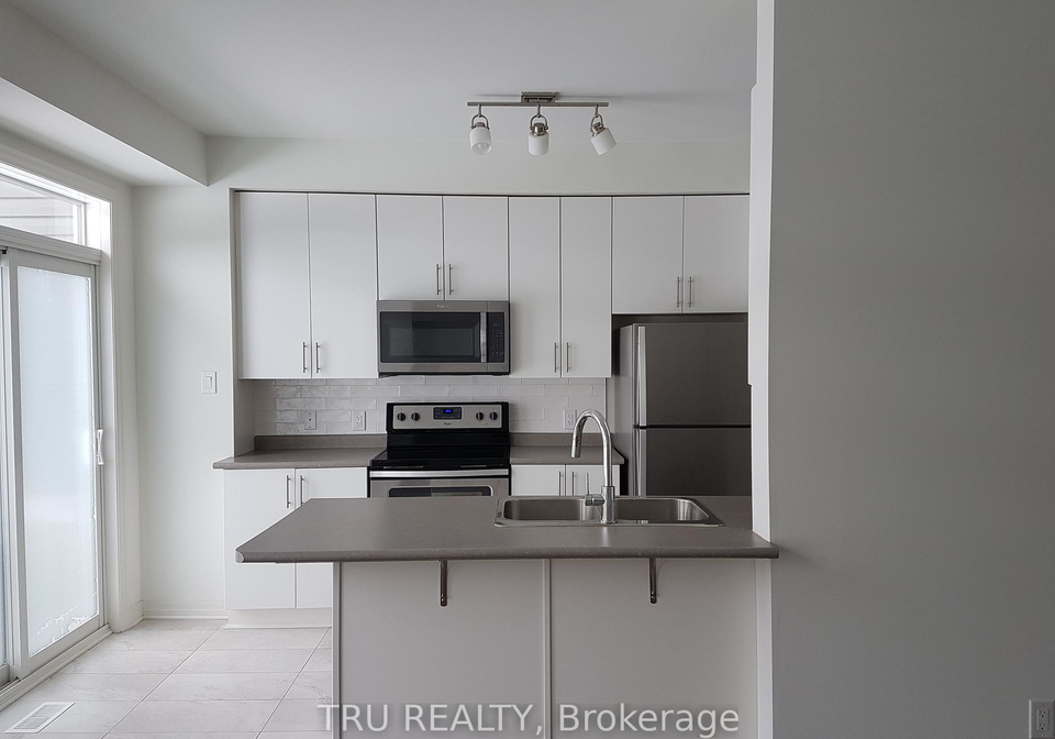 133-overberg-way-kanata-ontario-x13410030