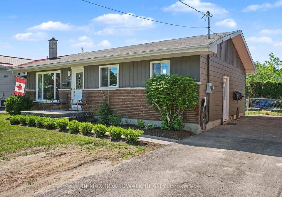 9-welland-street-perth-ontario-x13410038