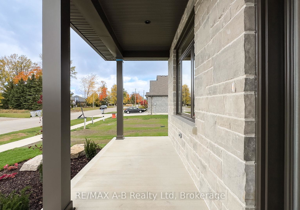 21-nelson-street-west-perth-ontario-x13410338