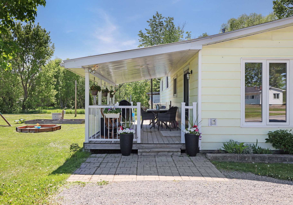 8-fennessy-lane-admastonbromley-ontario-x13410386