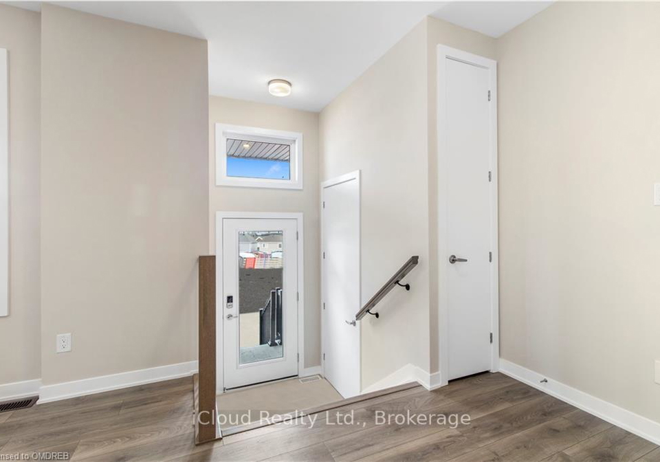 318-catsfoot-walk-ottawa-ontario-x13410428