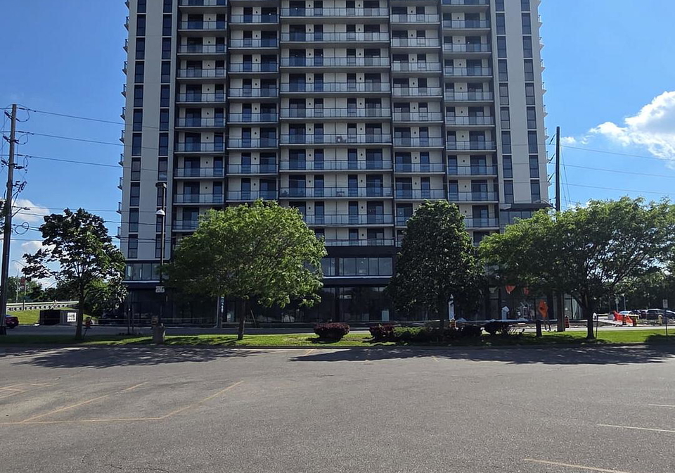 33-erie-avenue-brantford-ontario-x13410510