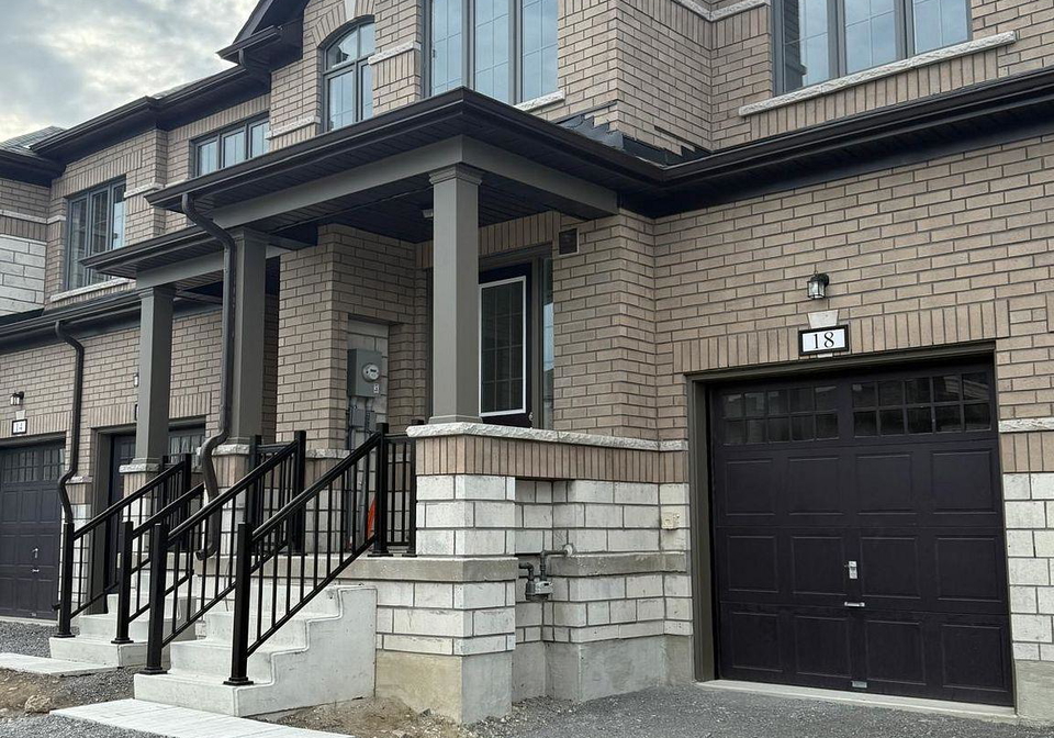 18-walters-street-kawartha-lakes-ontario-x13410530