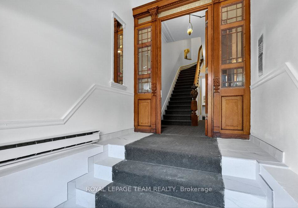 260-w-somerset-street-w-ottawa-ontario-x13410670