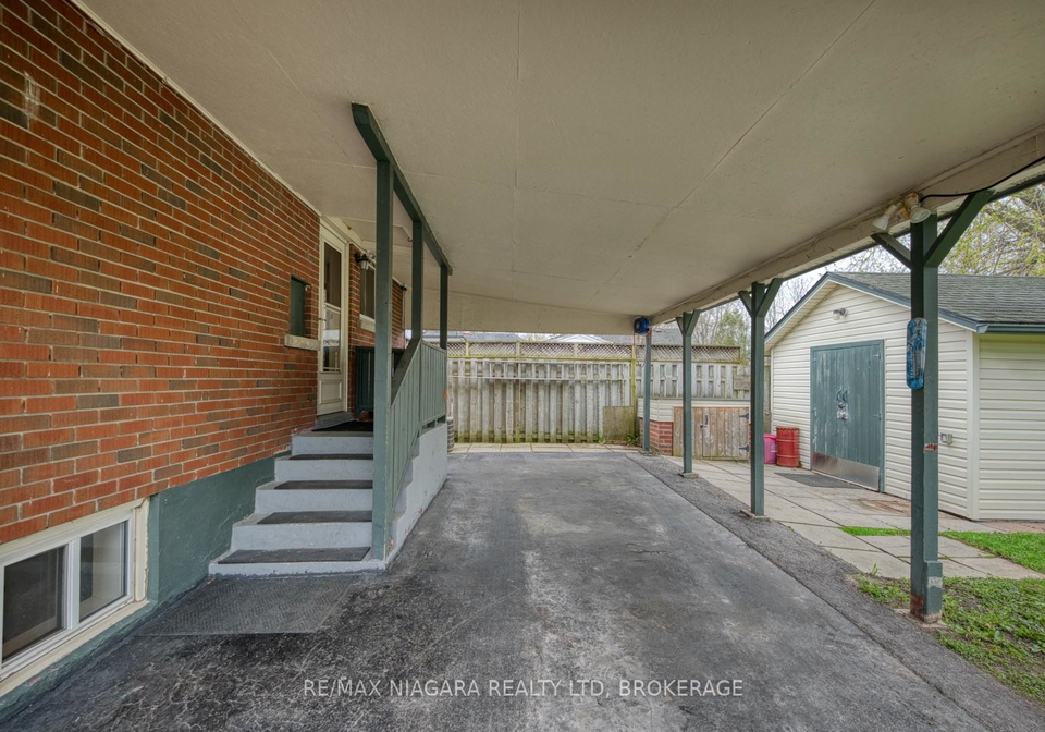 301-highland-avenue-fort-erie-ontario-x13410778