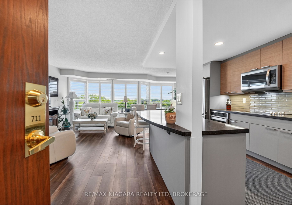 81-scott-street-st-catharines-ontario-x13410838
