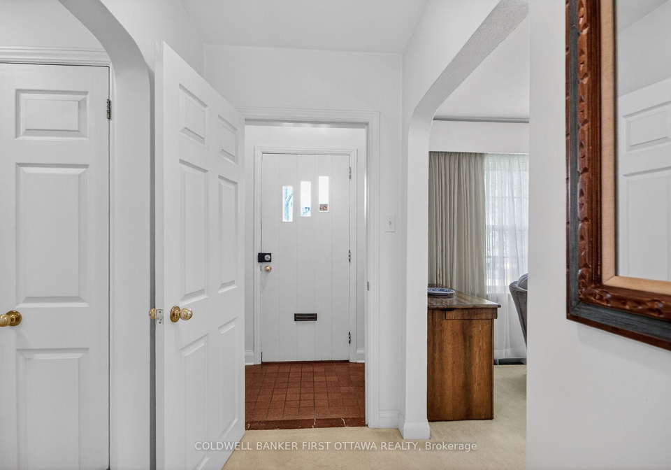 1533-mimosa-avenue-ottawa-ontario-x13410846