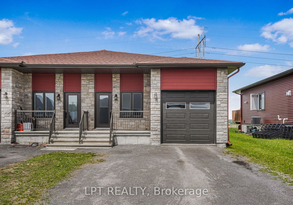 1041-jacynthe-street-hawkesbury-ontario-x13411148