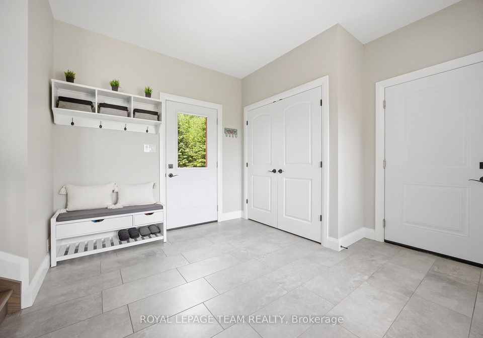 11435-levere-road-north-dundas-ontario-x13411242