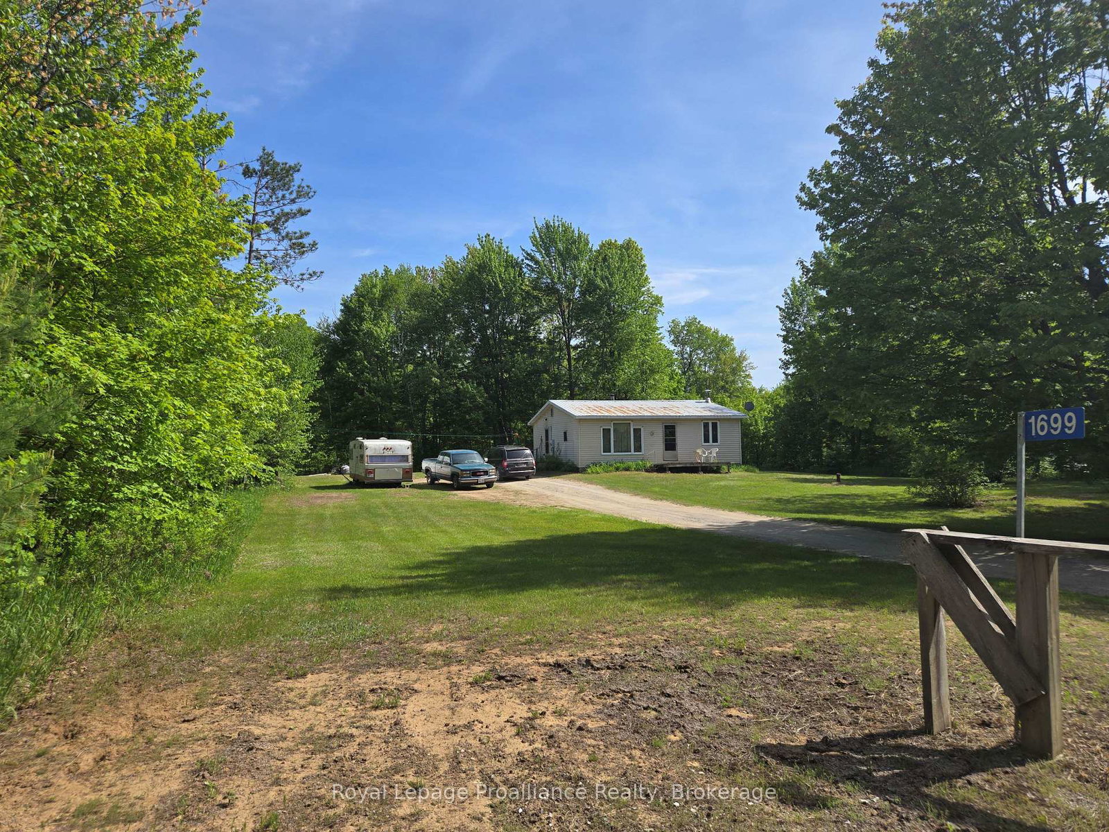 1699-bordenwood-road-frontenac-ontario-x13411352