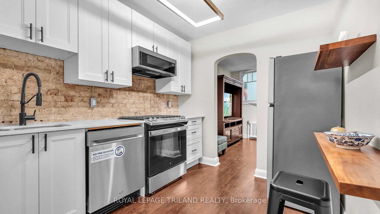 111-dundas-street-london-east-ontario-x13411374