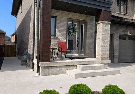 32-jayla-lane-west-lincoln-ontario-x13411384