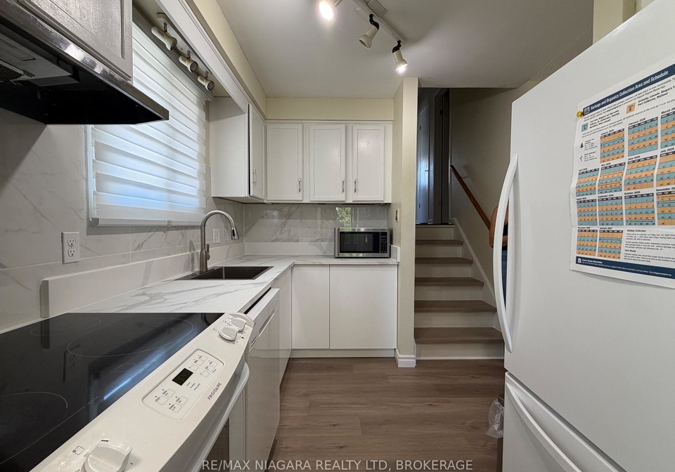 27-nottingham-court-welland-ontario-x13411432