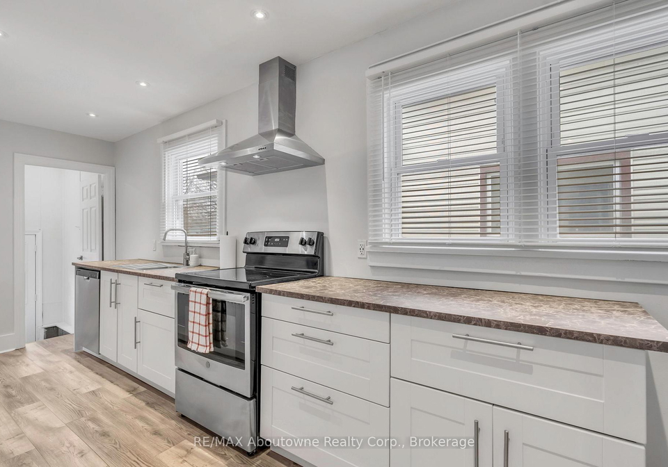 5111-kitchener-street-niagara-falls-ontario-x13411486