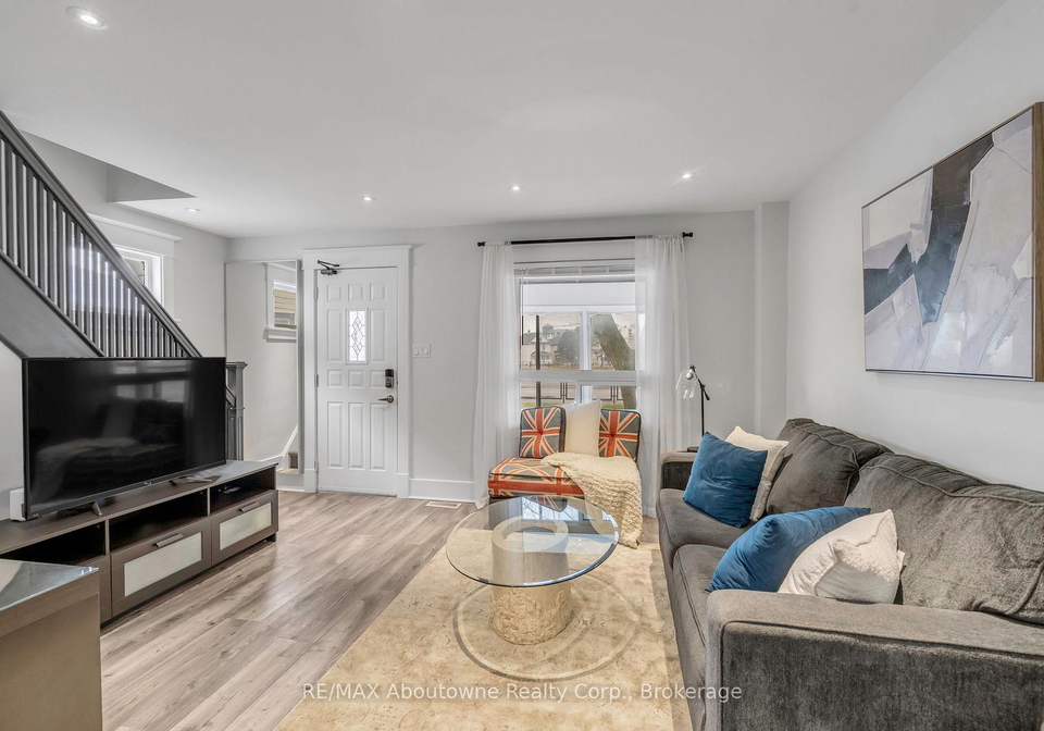 5111-kitchener-street-niagara-falls-ontario-x13411486