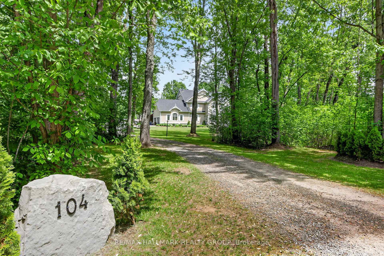 104-wilbert-cox-drive-ottawa-ontario-x13411494