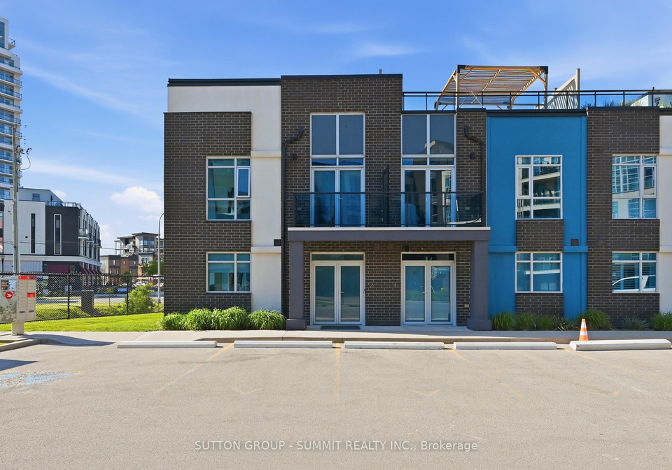2-concord-place-grimsby-ontario-x13411694