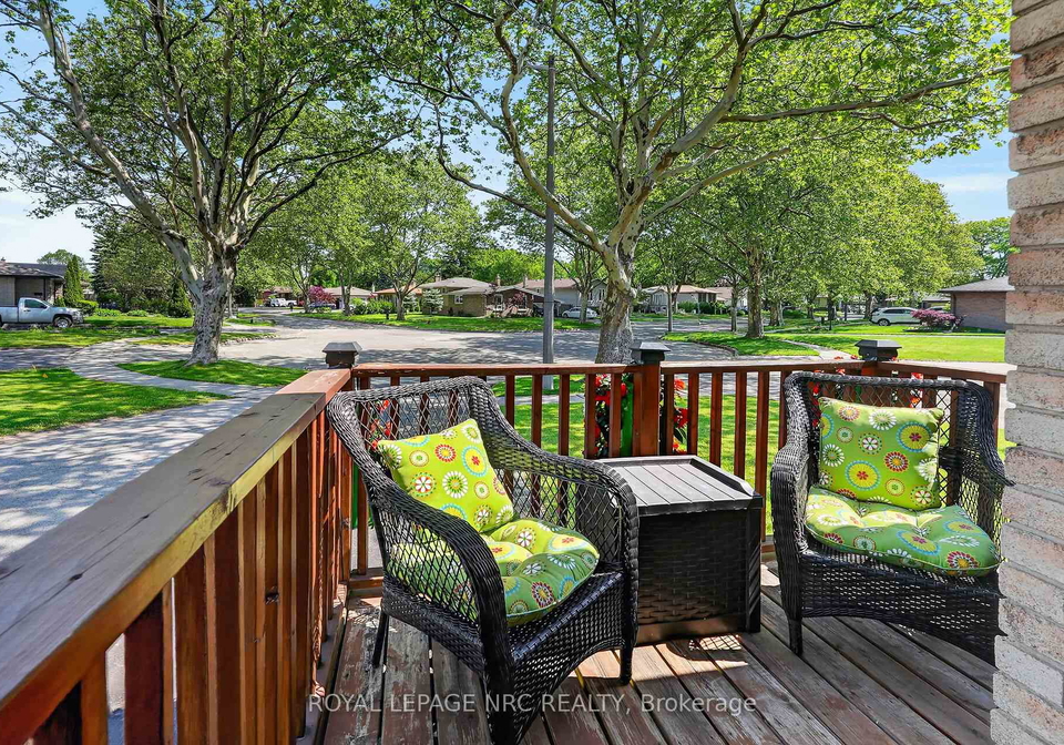 4451-meadowvale-drive-niagara-falls-ontario-x13411766