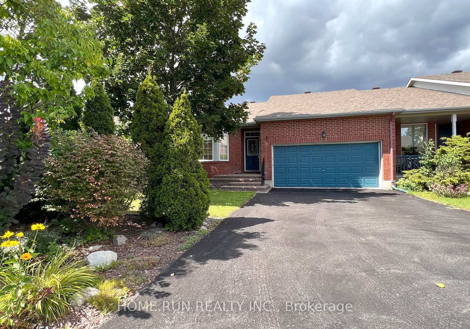 302-wisteria-crescent-ottawa-ontario-x13411798