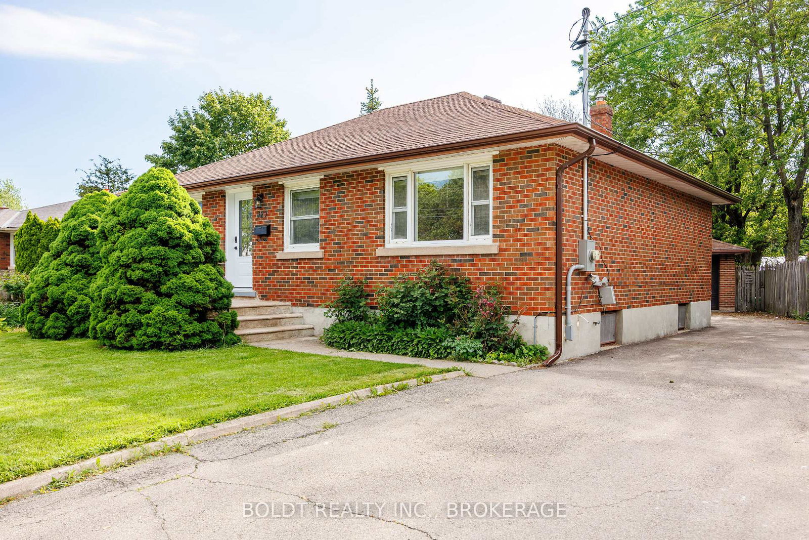 127-louth-street-st-catharines-ontario-x13411814