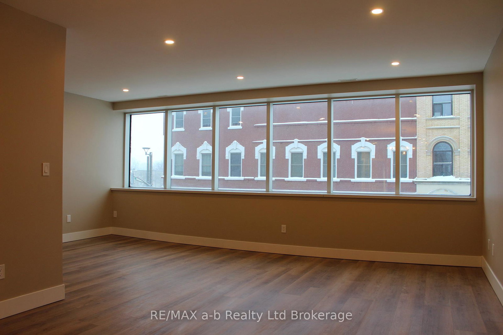 391-dundas-street-woodstock-ontario-x13411826