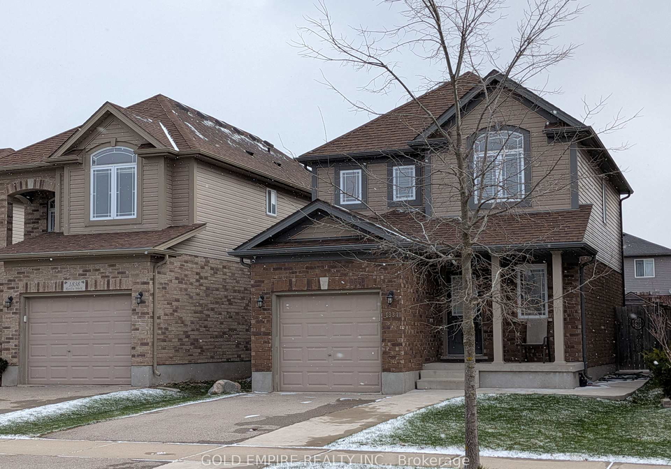 1834-reilly-walk-london-north-ontario-x13412142