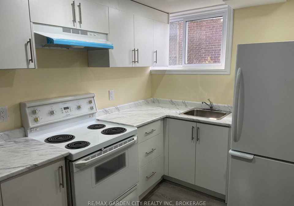 9-stonegate-drive-st-catharines-ontario-x13412478