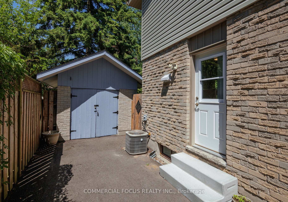 1779-aldersbrook-road-london-north-ontario-x13412500