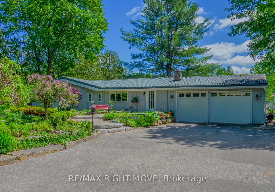1092-cowbell-lane-gravenhurst-ontario-x13412846