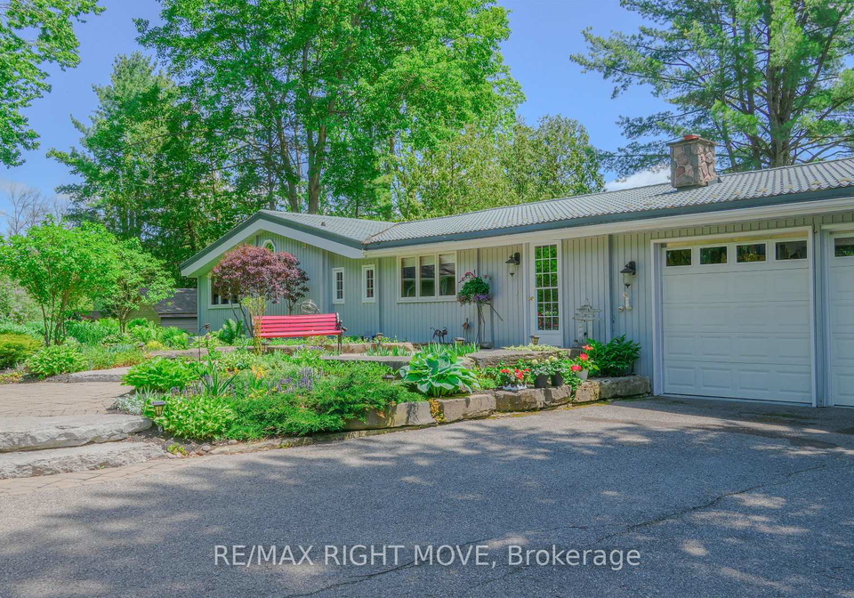 1092-cowbell-lane-gravenhurst-ontario-x13412846