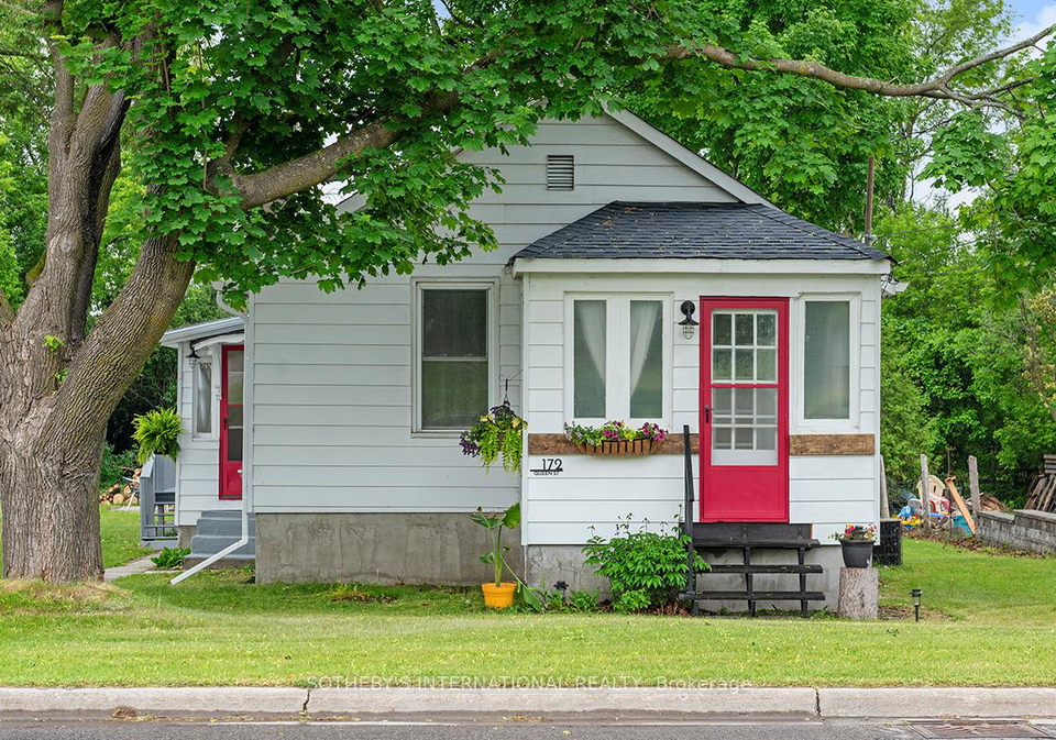172-queen-street-smiths-falls-ontario-x13413064