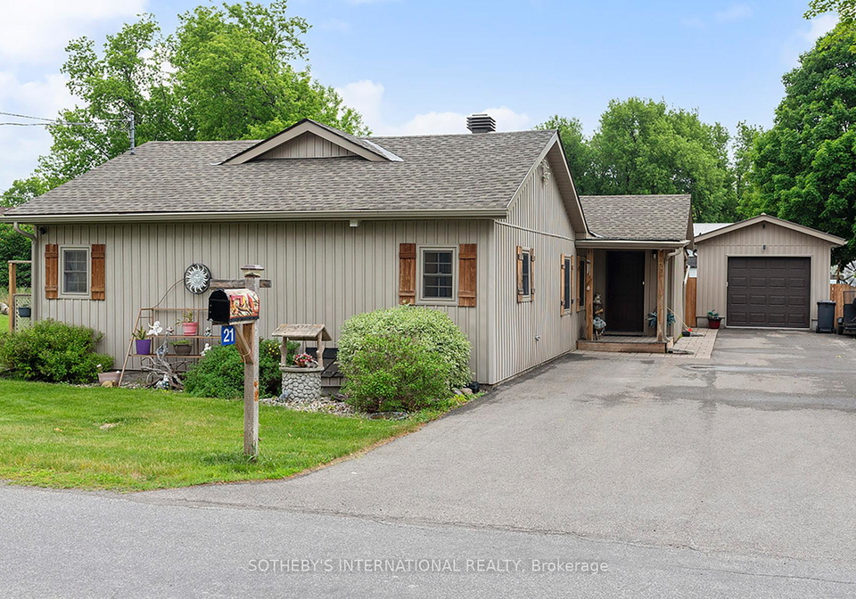 21-alice-street-smiths-falls-ontario-x13413080