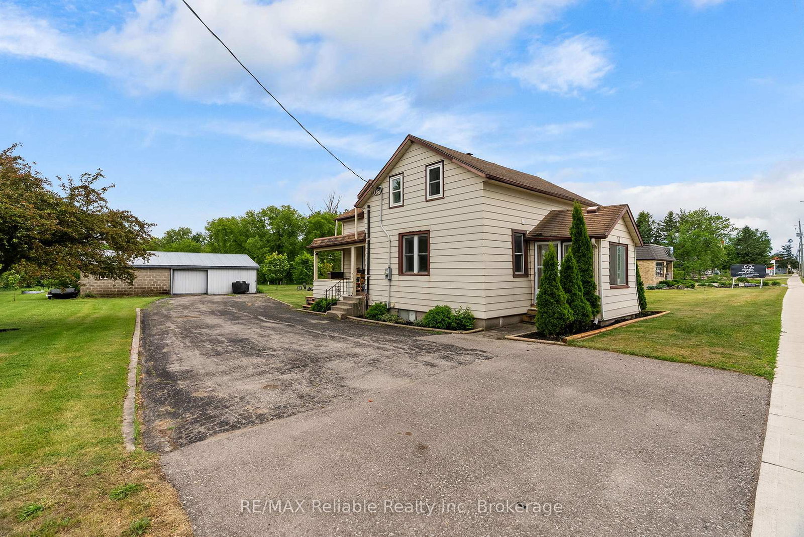 17-main-street-bluewater-ontario-x13413084